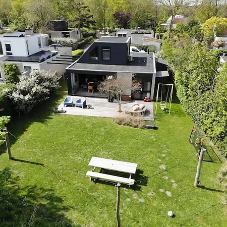 Sfeervol Met Haard, Buitendouche En Grote Tuin 奥德多普